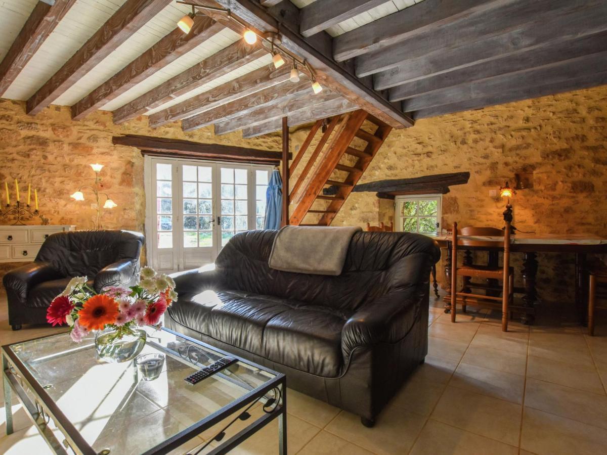 Cosy Holiday Home In Lantheuil With Garden Villefranche-du-Perigord Экстерьер фото