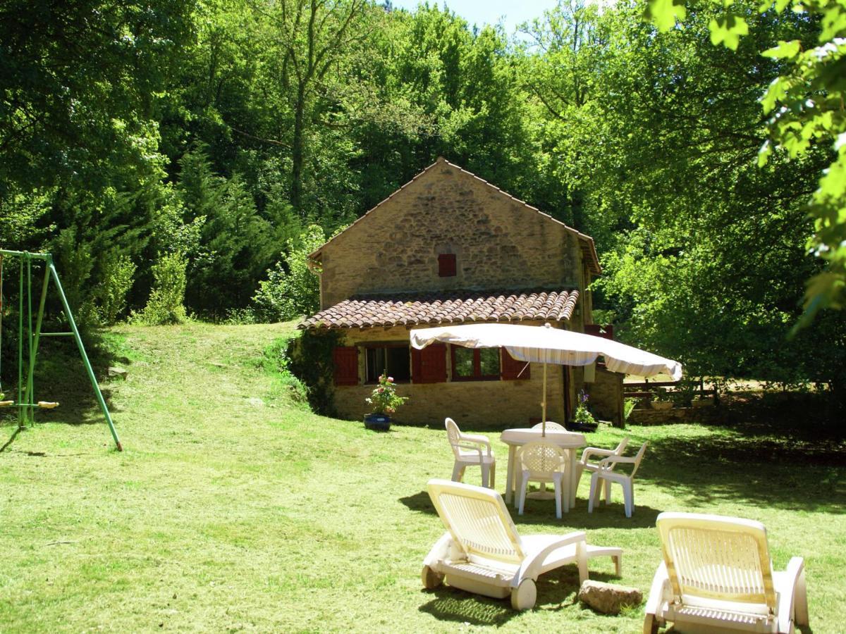 Cosy Holiday Home In Lantheuil With Garden Villefranche-du-Perigord Экстерьер фото