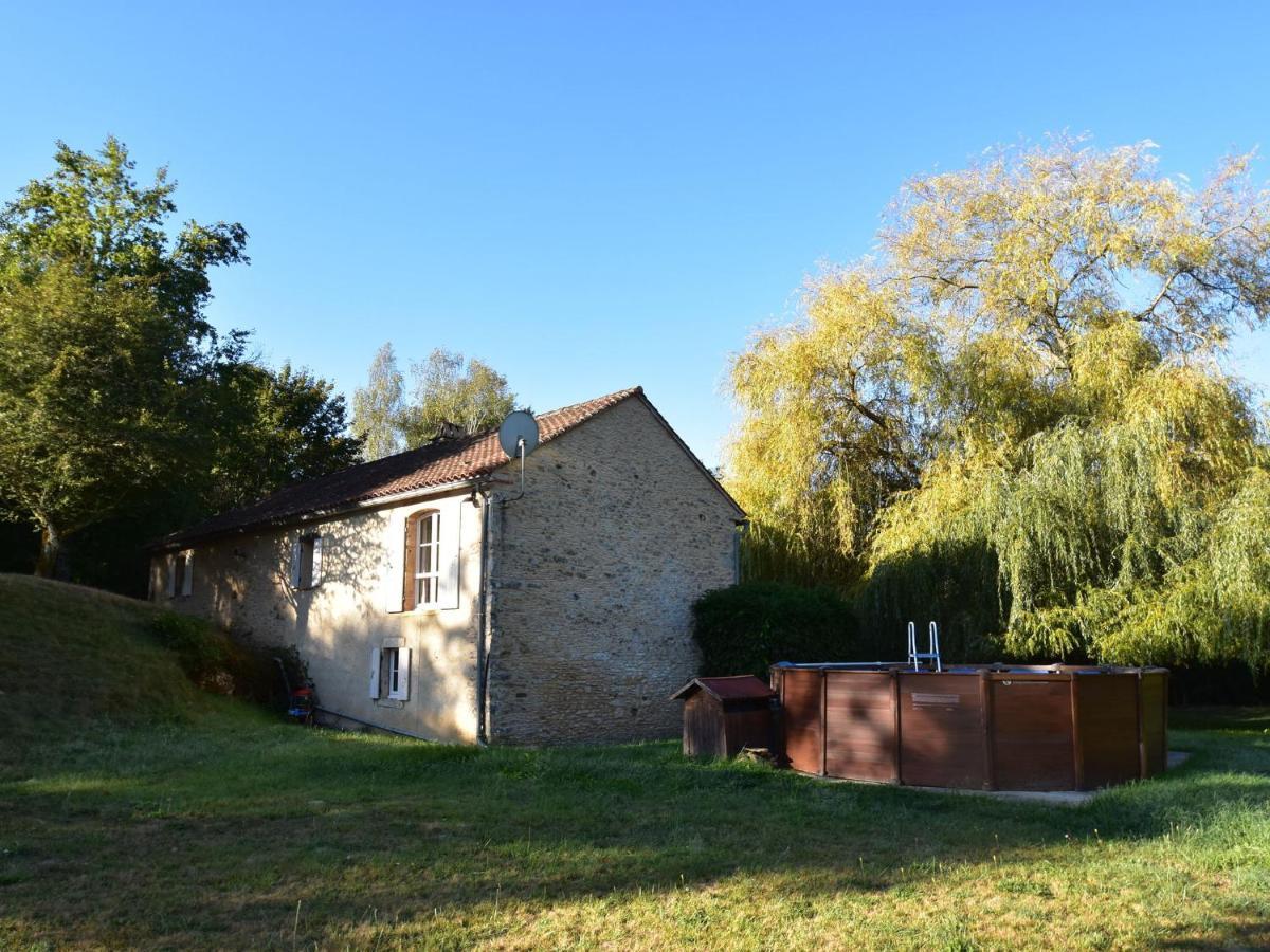 Cosy Holiday Home In Lantheuil With Garden Villefranche-du-Perigord Экстерьер фото