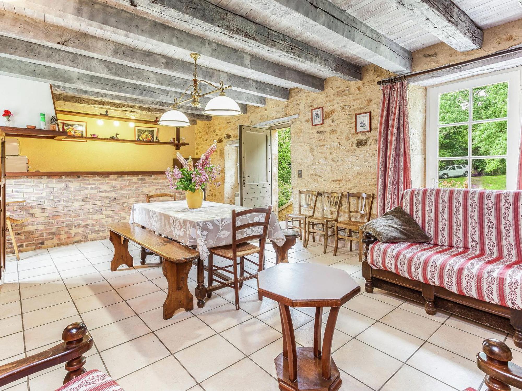 Cosy Holiday Home In Lantheuil With Garden Villefranche-du-Perigord Экстерьер фото