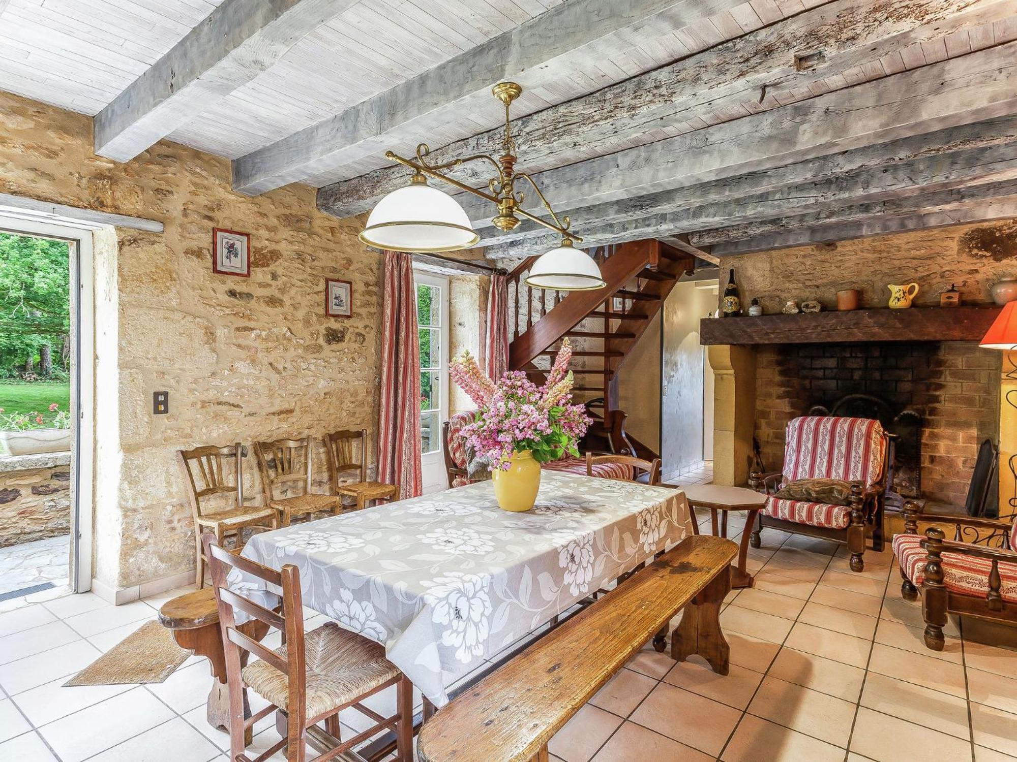 Cosy Holiday Home In Lantheuil With Garden Villefranche-du-Perigord Экстерьер фото