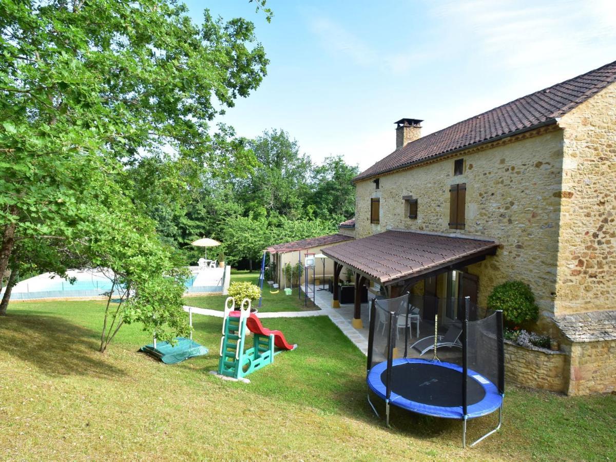 Cosy Holiday Home In Lantheuil With Garden Villefranche-du-Perigord Экстерьер фото